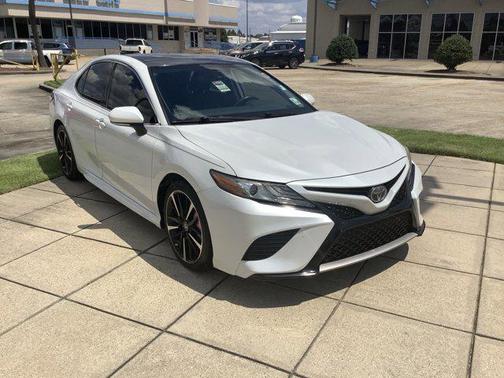 2019 Toyota Camry XSE