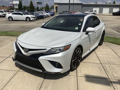 2019 Toyota Camry XSE