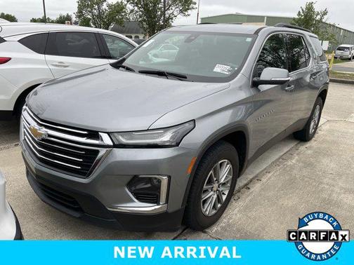 Sterling Gray Metallic 2023 Chevrolet Traverse LT Leather