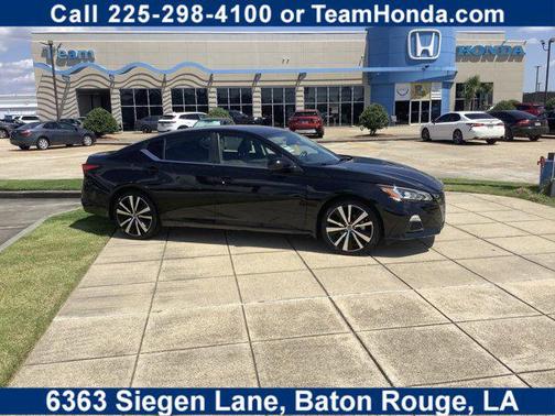 2022 Nissan Altima SR FWD