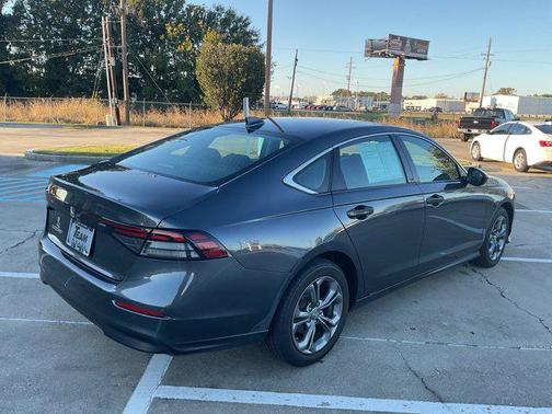 2024 Honda Accord EX 1.5T