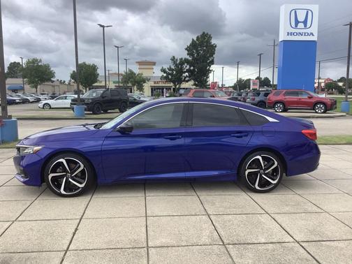 Still Night Pearl 2021 Honda Accord Sport 1.5T