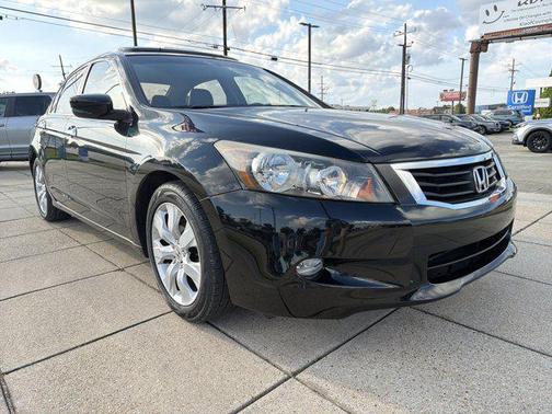 Crystal Black Pearl 2010 Honda Accord EX-L