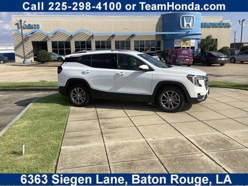 2024 GMC Terrain SLT