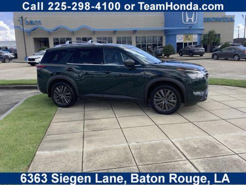 2022 Nissan Pathfinder SL 2WD