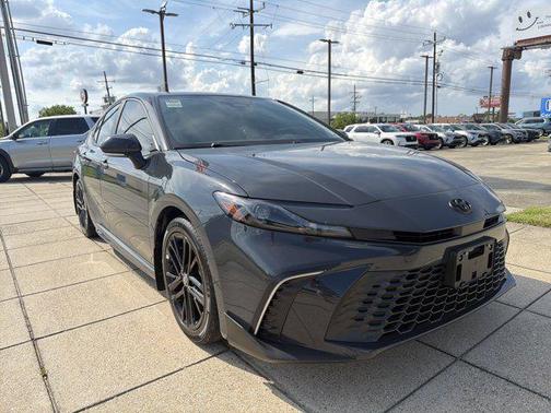 Underground 2025 Toyota Camry SE