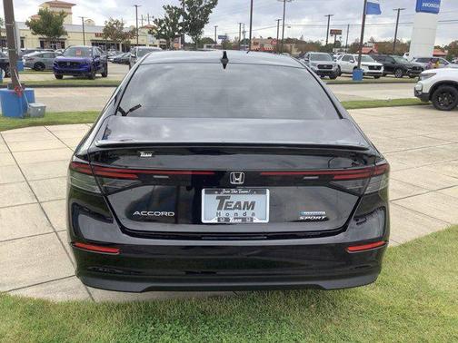 2025 Honda Accord Hybrid Base