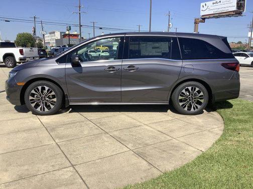 Modern Steel Metallic 2026 Honda Odyssey Elite