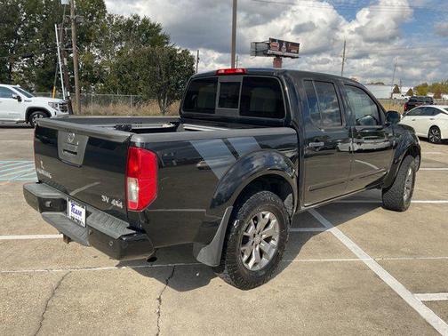 2021 Nissan Frontier SV