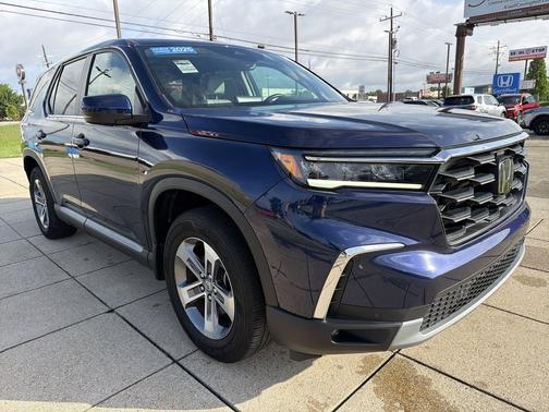 Obsidian Blue Pearl 2025 Honda Pilot EX-L