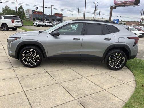 2025 Chevrolet Trax FWD 2RS