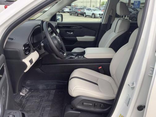 Platinum White Pearl 2026 Honda Passport AWD RTL