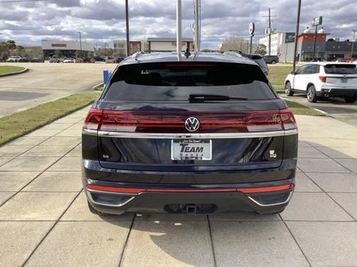2024 Volkswagen Atlas Cross Sport 2.0T SE w/Technology