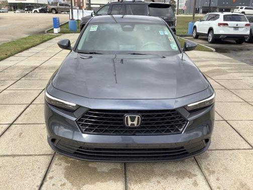 2025 Honda Accord LX 1.5T