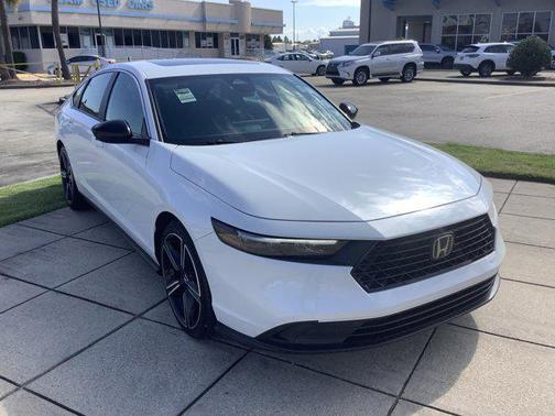 2023 Honda Accord Hybrid Base