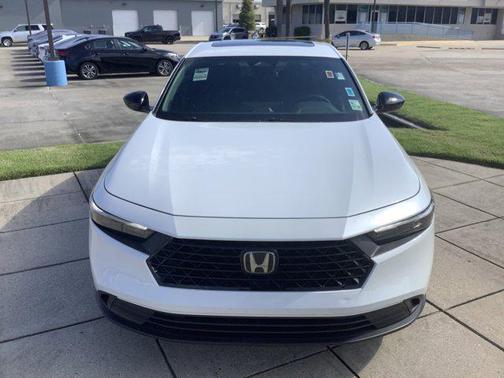 2023 Honda Accord Hybrid Base