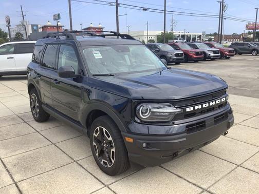 Alto Blue Metallic Tinted Clearcoat 2023 Ford Bronco Sport Outer Banks