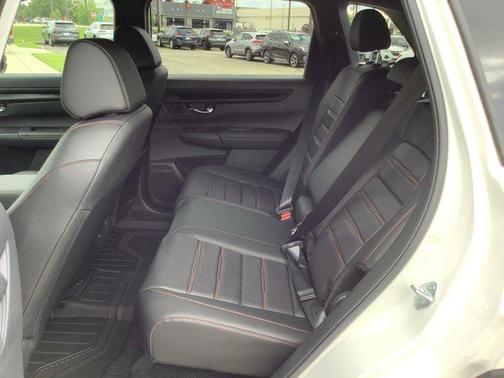 Platinum White Pearl 2026 Honda CR-V Hybrid Sport-L FWD