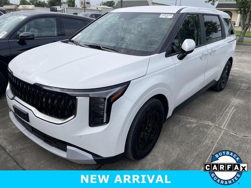 Snow White Pearl 2025 Kia Carnival LXS
