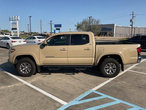 2019 Toyota Tacoma SR5