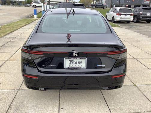 Crystal Black Pearl 2026 Honda Accord Hybrid EX-L