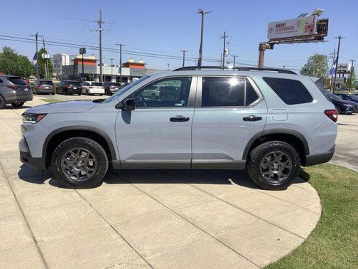 2025 Honda Pilot TrailSport