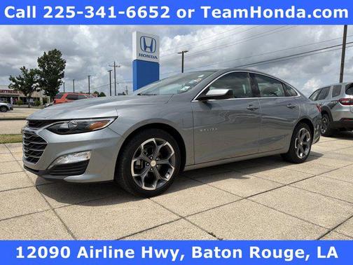 Sterling Gray Metallic 2024 Chevrolet Malibu FWD 1LT