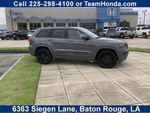 2022 Jeep Grand Cherokee Laredo