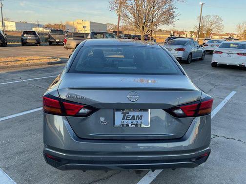 2023 Nissan Altima S FWD