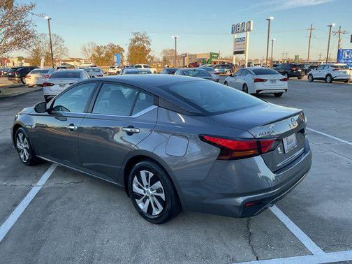 2023 Nissan Altima S FWD