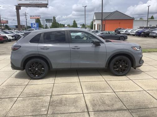 Urban Gray Pearl 2024 Honda HR-V 2WD Sport