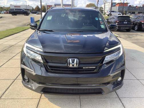 2021 Honda Pilot AWD Black Edition