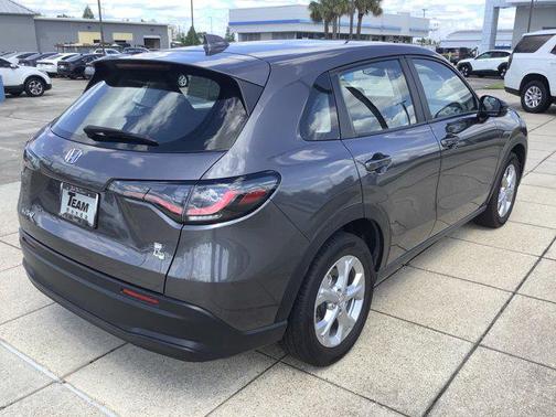 Modern Steel Metallic 2025 Honda HR-V LX