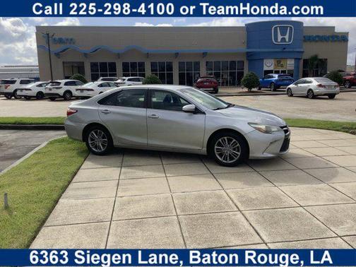 2015 Toyota Camry SE