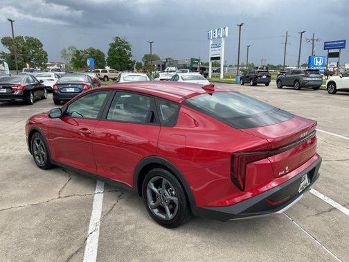 Currant Red 2025 Kia K4 LXS