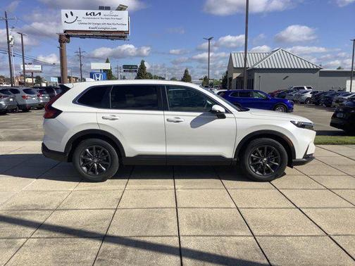 Platinum White Pearl 2026 Honda CR-V EX-L 2WD