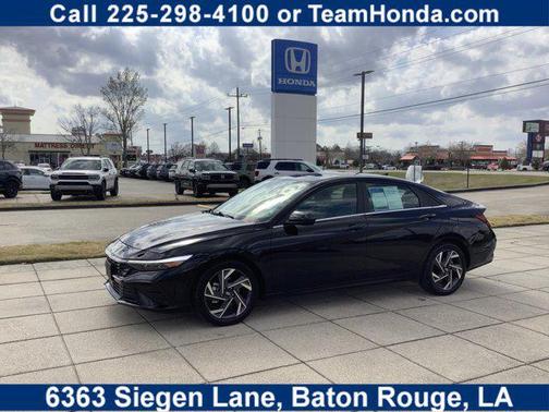 2025 Hyundai ELANTRA SEL