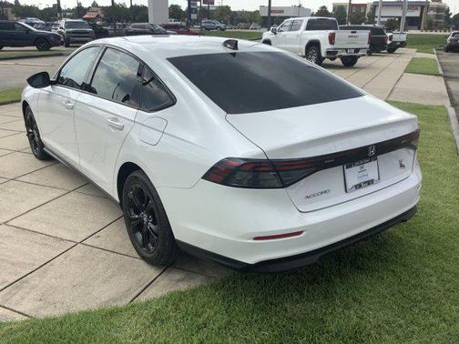 2025 Honda Accord Sport SE 1.5T