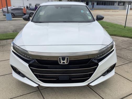 Platinum White Pearl 2021 Honda Accord Sport 1.5T