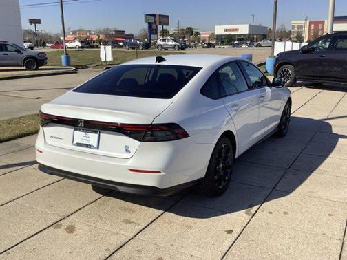 2025 Honda Accord Sport SE 1.5T