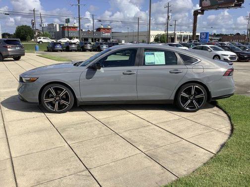 2023 Honda Accord Hybrid Base
