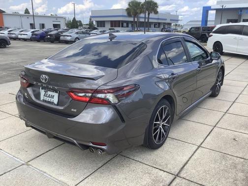 Predawn Gray Mica 2024 Toyota Camry SE