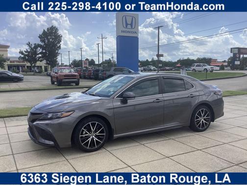 Predawn Gray Mica 2024 Toyota Camry SE
