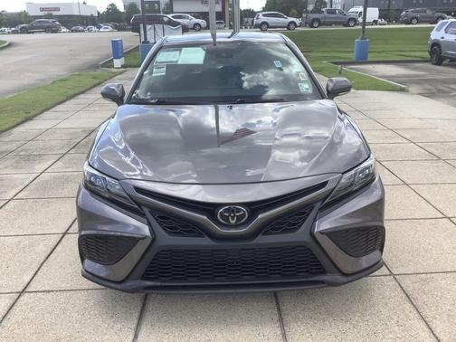 Predawn Gray Mica 2024 Toyota Camry SE