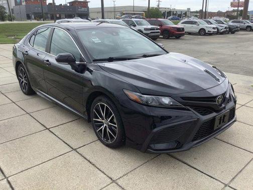 Midnight Black Metallic 2024 Toyota Camry SE