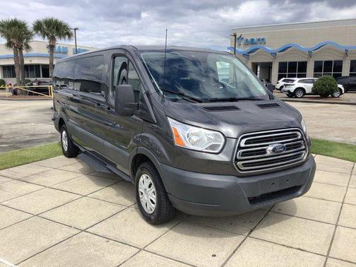 2017 Ford Transit-350 XLT