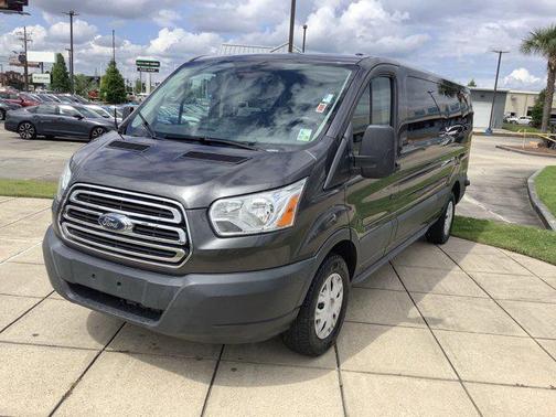 2017 Ford Transit-350 XLT