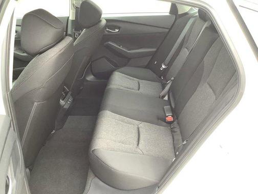 2025 Honda Accord LX 1.5T