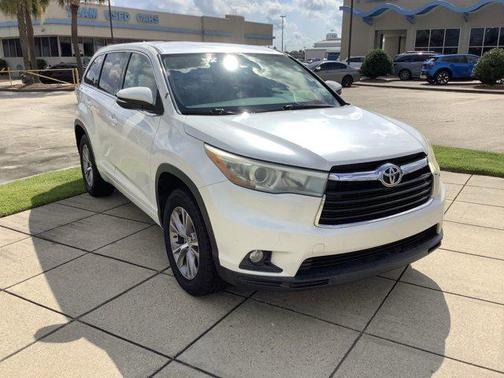 2015 Toyota Highlander LE Plus