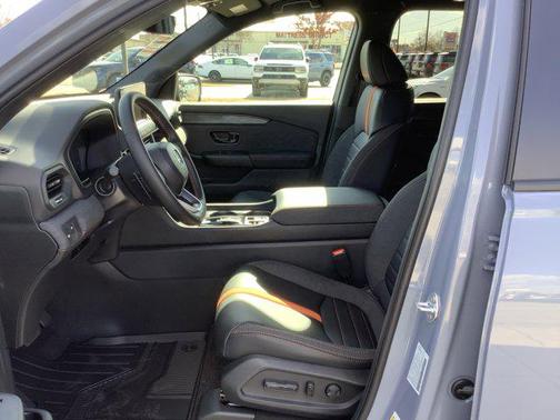 2026 Honda Passport AWD TrailSport Blackout